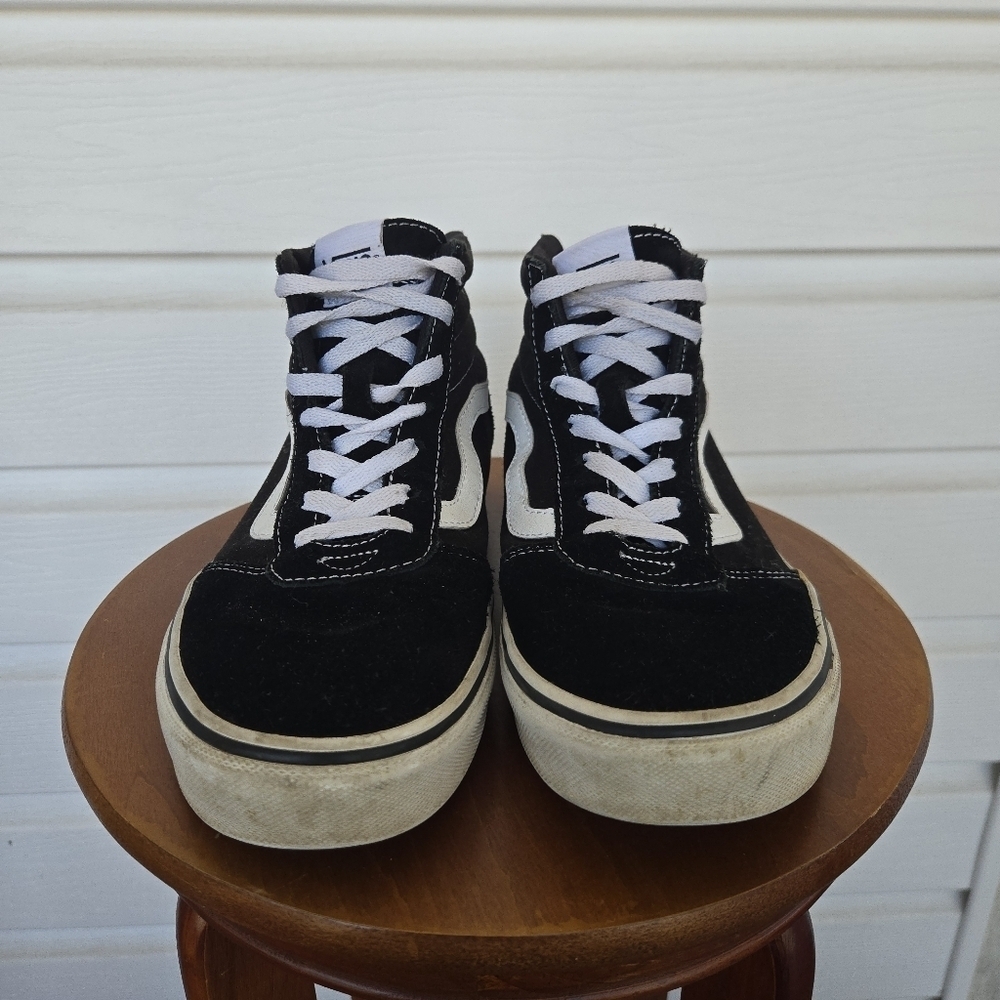 VANS Sk8-Hi Reissue Black Sneakers - Picture 2 of 7